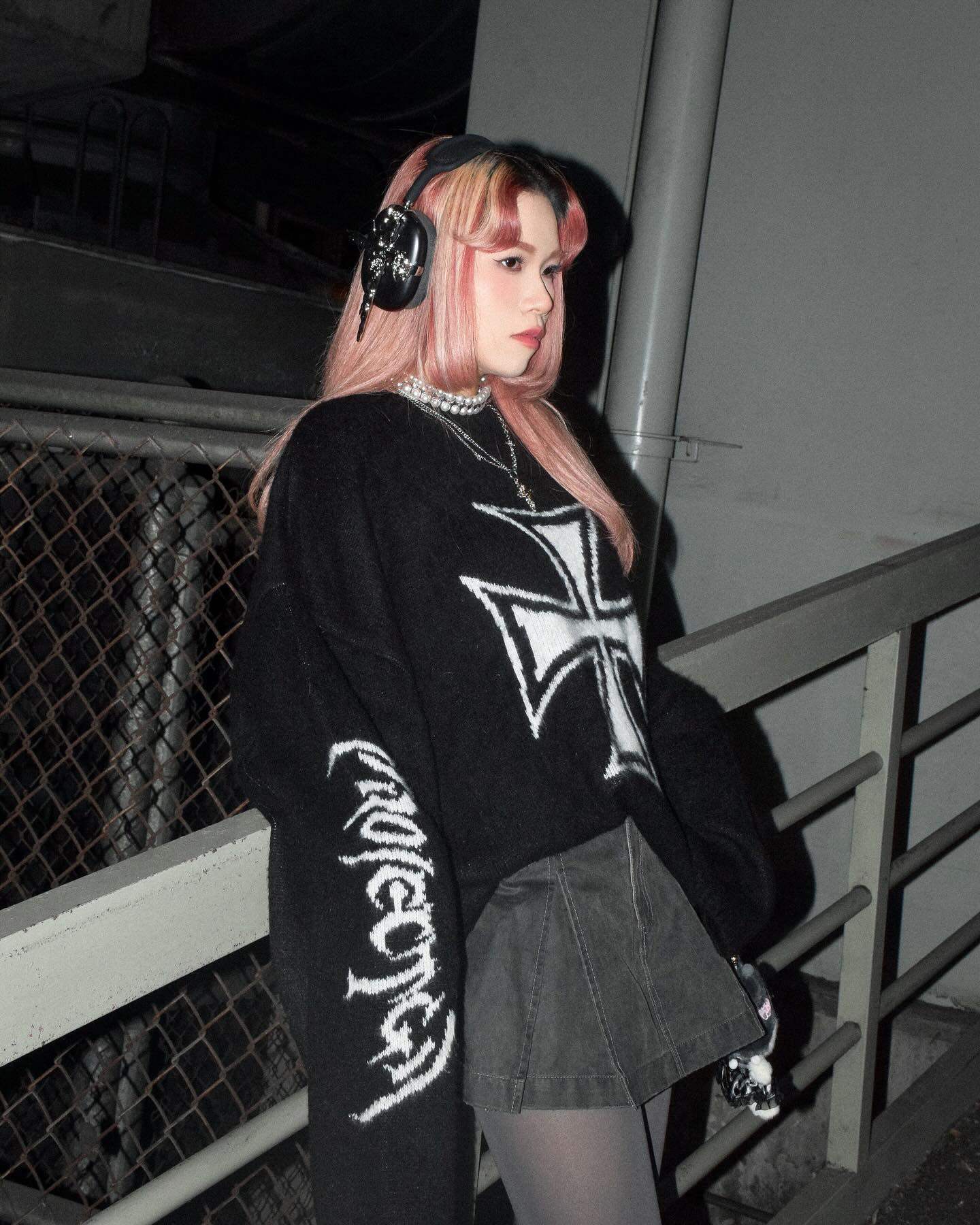 Iron Cross Jacquard Knit