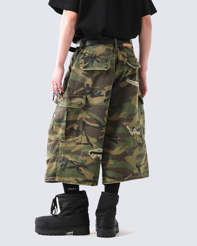 Vintage Camo 3/4 Cargo Shorts