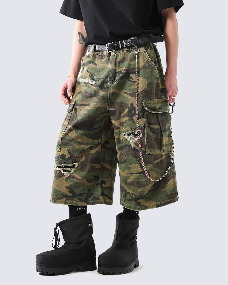 Vintage Camo 3/4 Cargo Shorts