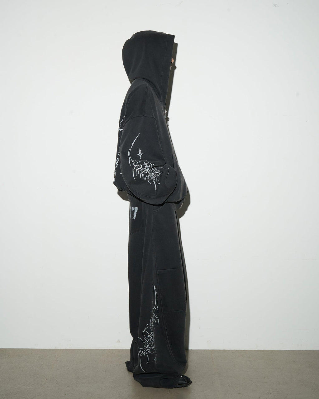 Gothic Tree Graphic Oversized Hoodie