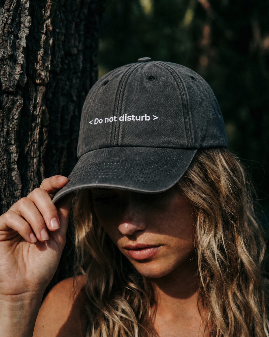 DO NOT DISTURB.