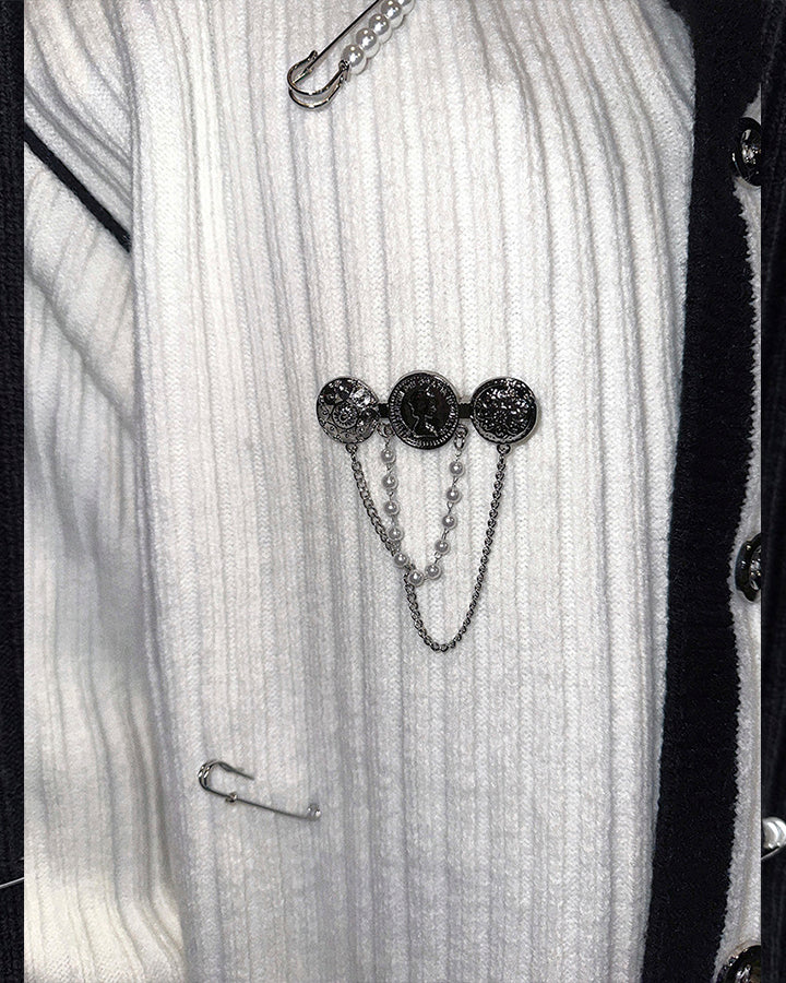 2026 Spring Metal-Embellished Knit Sweater